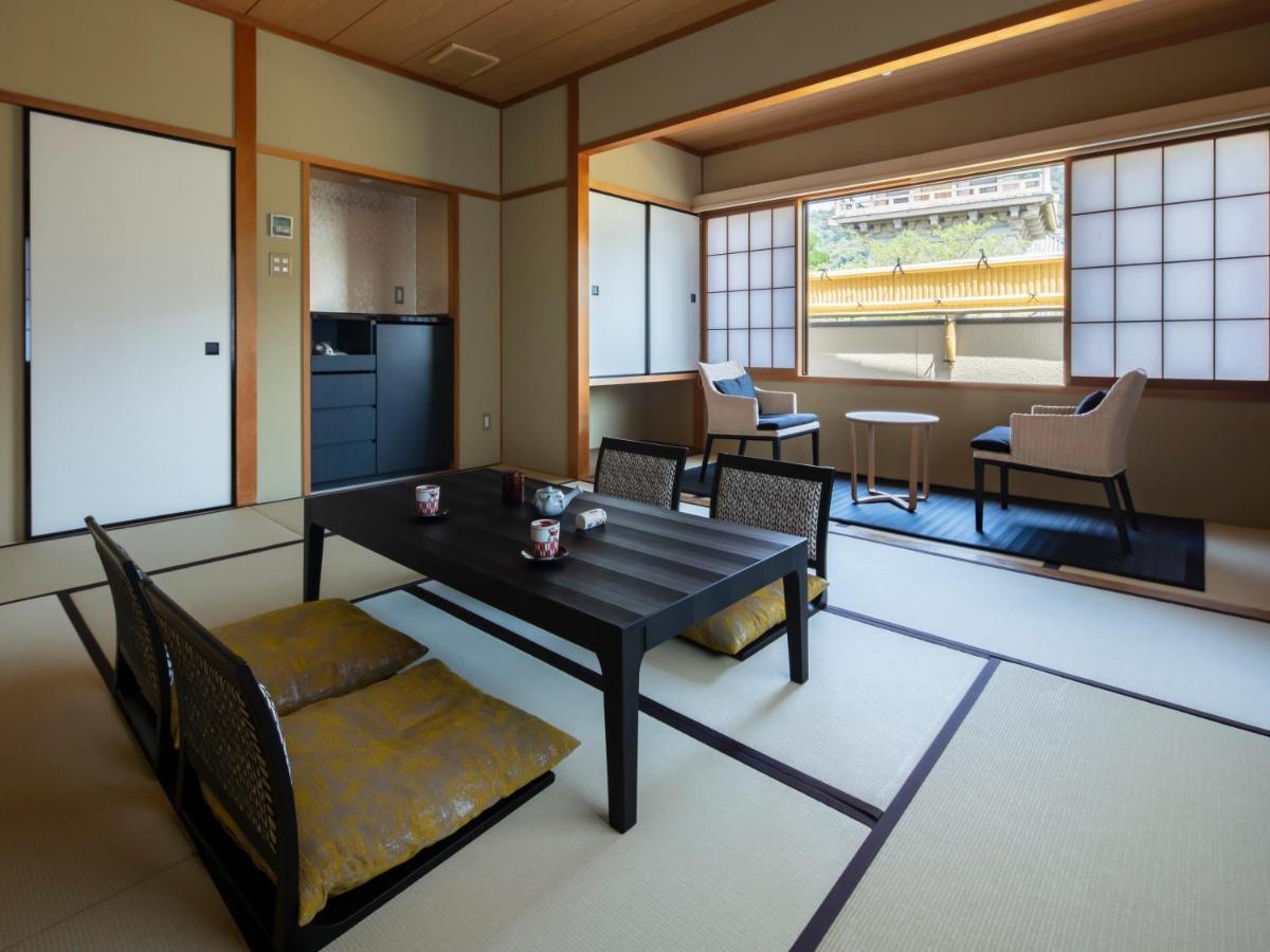Gion Ryokan Karaku Кіото Екстер'єр фото