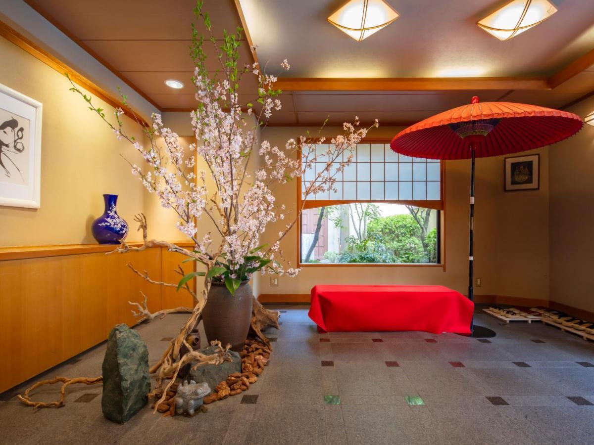 Gion Ryokan Karaku Кіото Екстер'єр фото